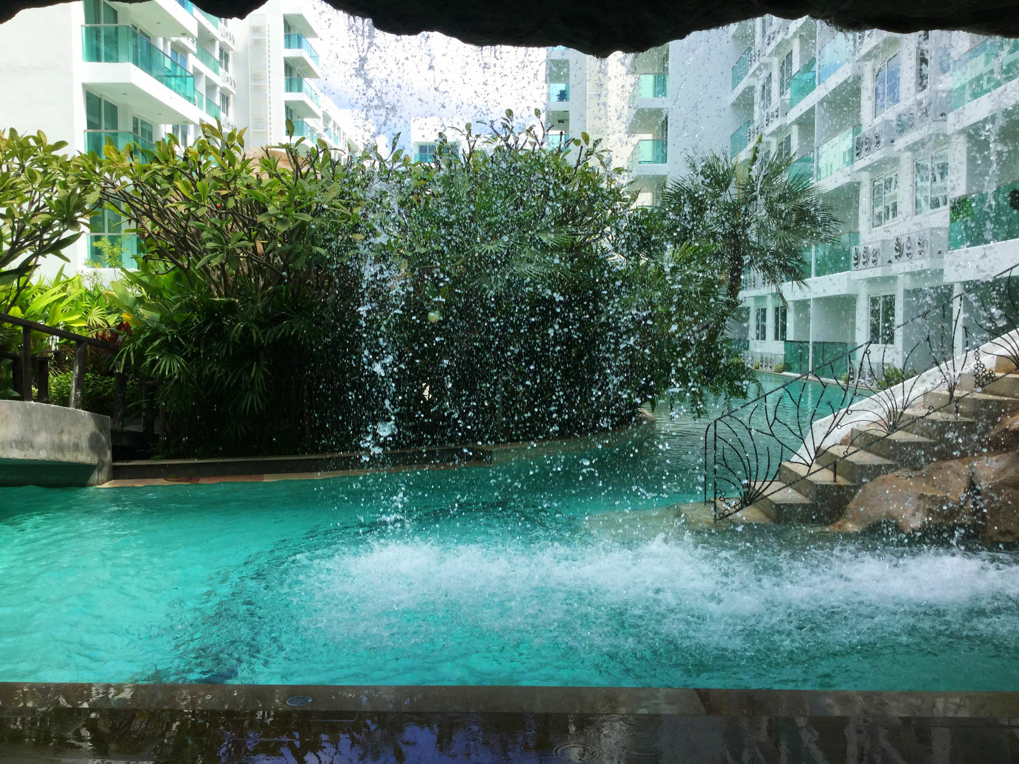 Amazon Residence By Pattaya Sunny Rentals Jomtien Beach Exterior foto