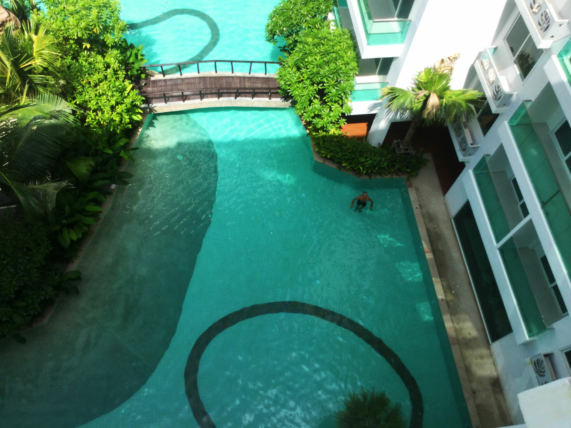 Amazon Residence By Pattaya Sunny Rentals Jomtien Beach Exterior foto